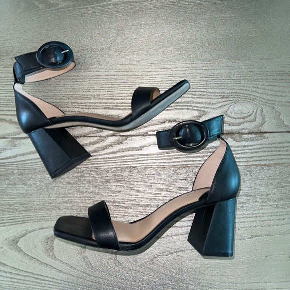 Antonio Melani Shane Heels - Picture 4 of 7